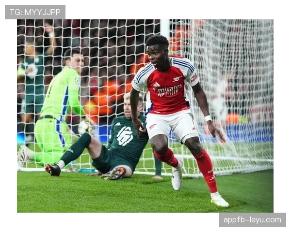 萨卡状态稳健，书写英超本土天才新篇章