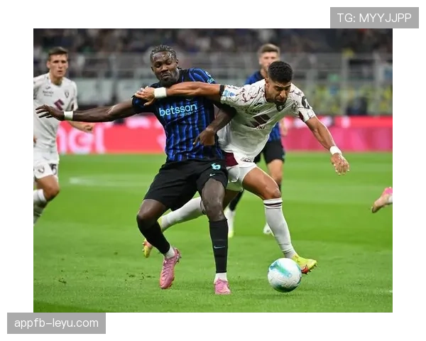 拉齐奥定位球精准制胜，攻防转换亮眼助球队首战告捷