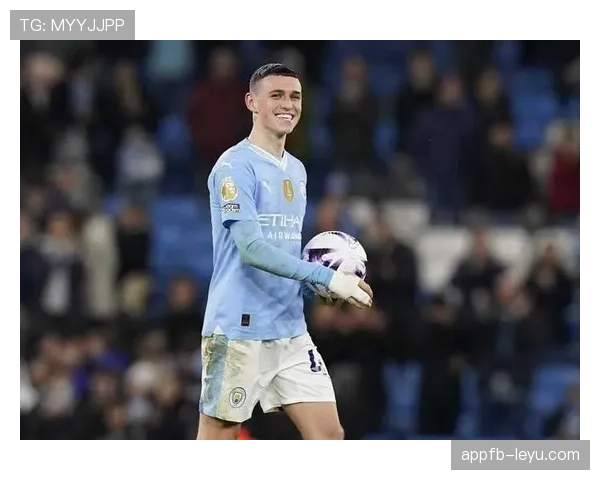 福登训练专注度惊人，未来之星潜力引热议