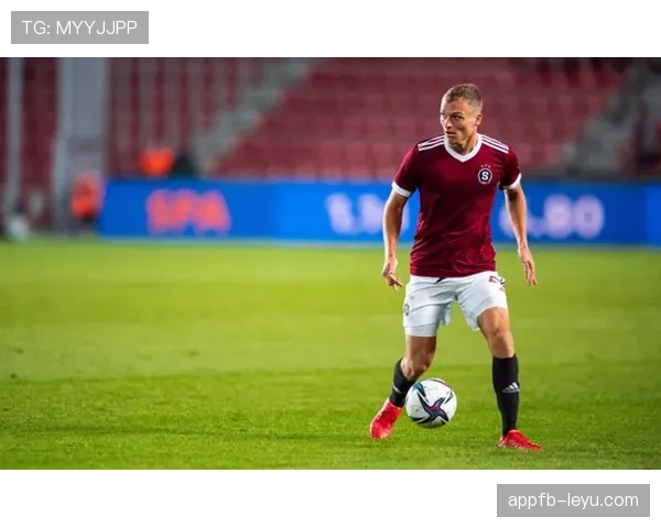 摩纳哥边路进攻复苏,连胜势头强劲引瞩目 摩纳哥边路进攻复苏,连胜势头强劲引瞩目
