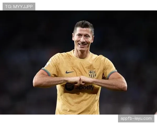 莱万金球奖取消:规则争议与球员荣誉损失分析 莱万金球奖取消:规则争议与球员荣誉损失分析